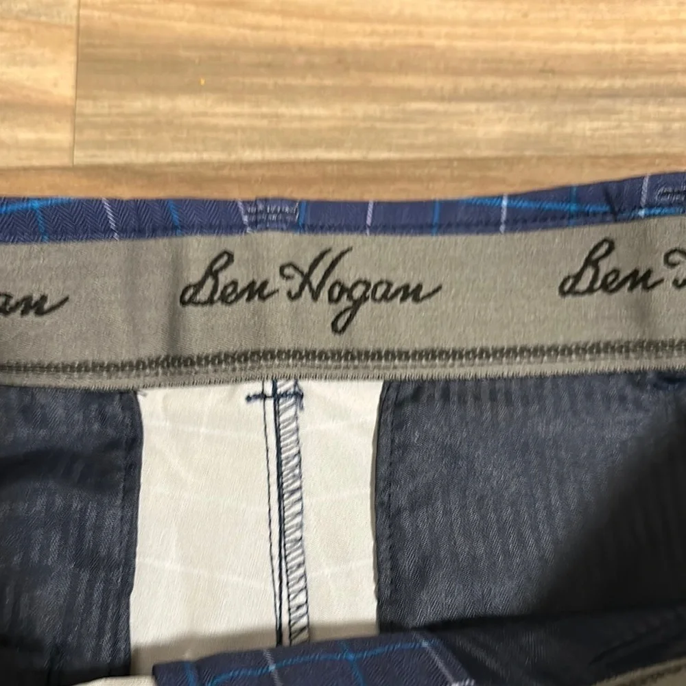 Ben Hogan Plaid Performance Active Stretch Flex Waistband Blue Golf Mens 30